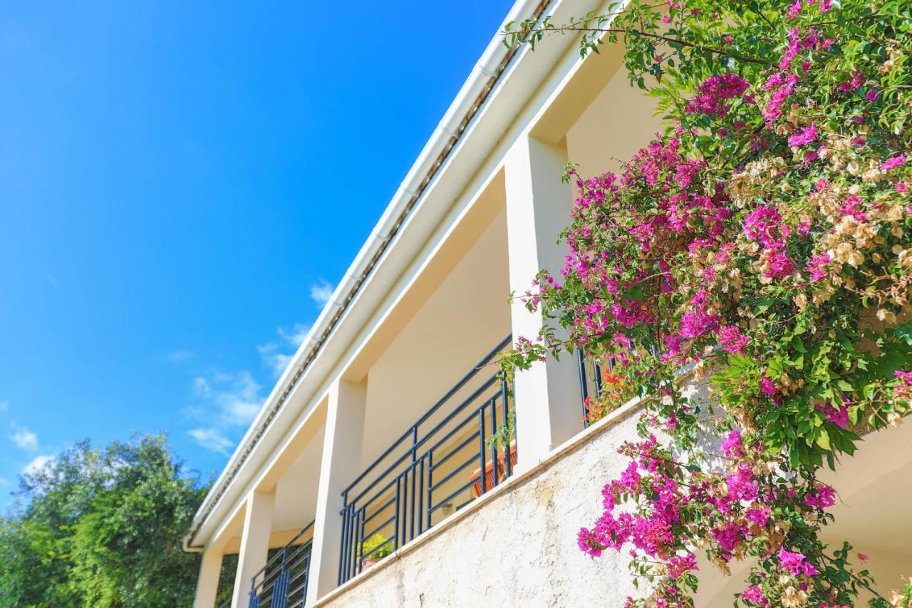 Villa Natasha Κατάβολος Εξωτερικό φωτογραφία