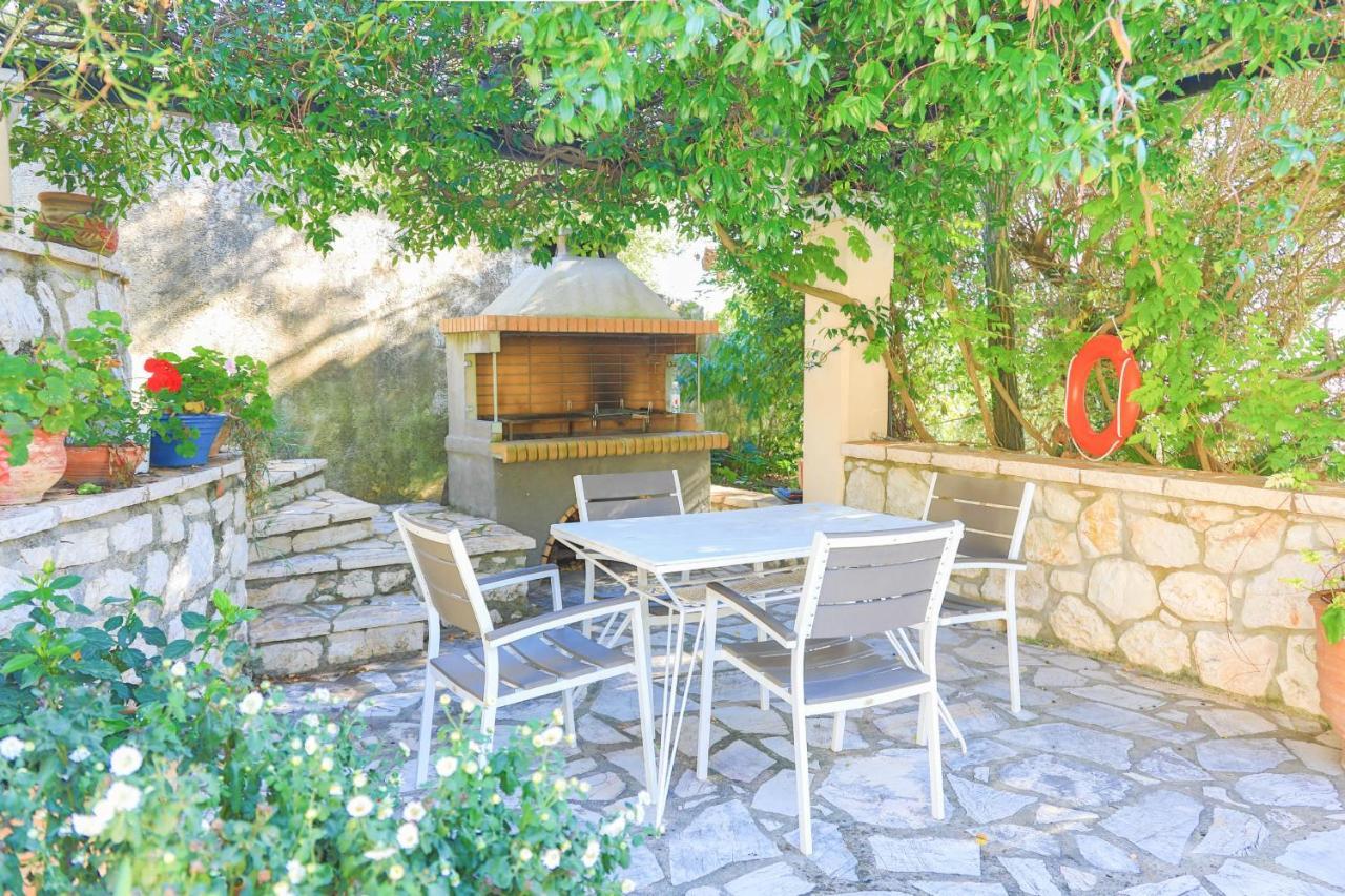 Villa Natasha Κατάβολος Εξωτερικό φωτογραφία
