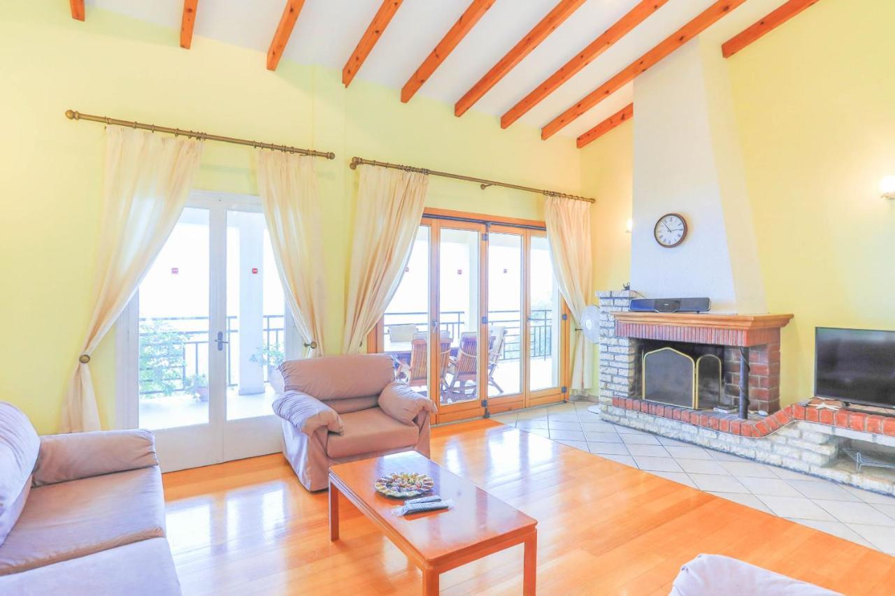 Villa Natasha Κατάβολος Εξωτερικό φωτογραφία
